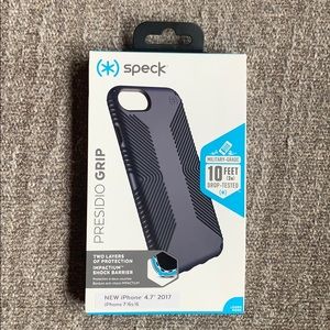 iPhone 7/6s/6 Speck Presidio Grip Case